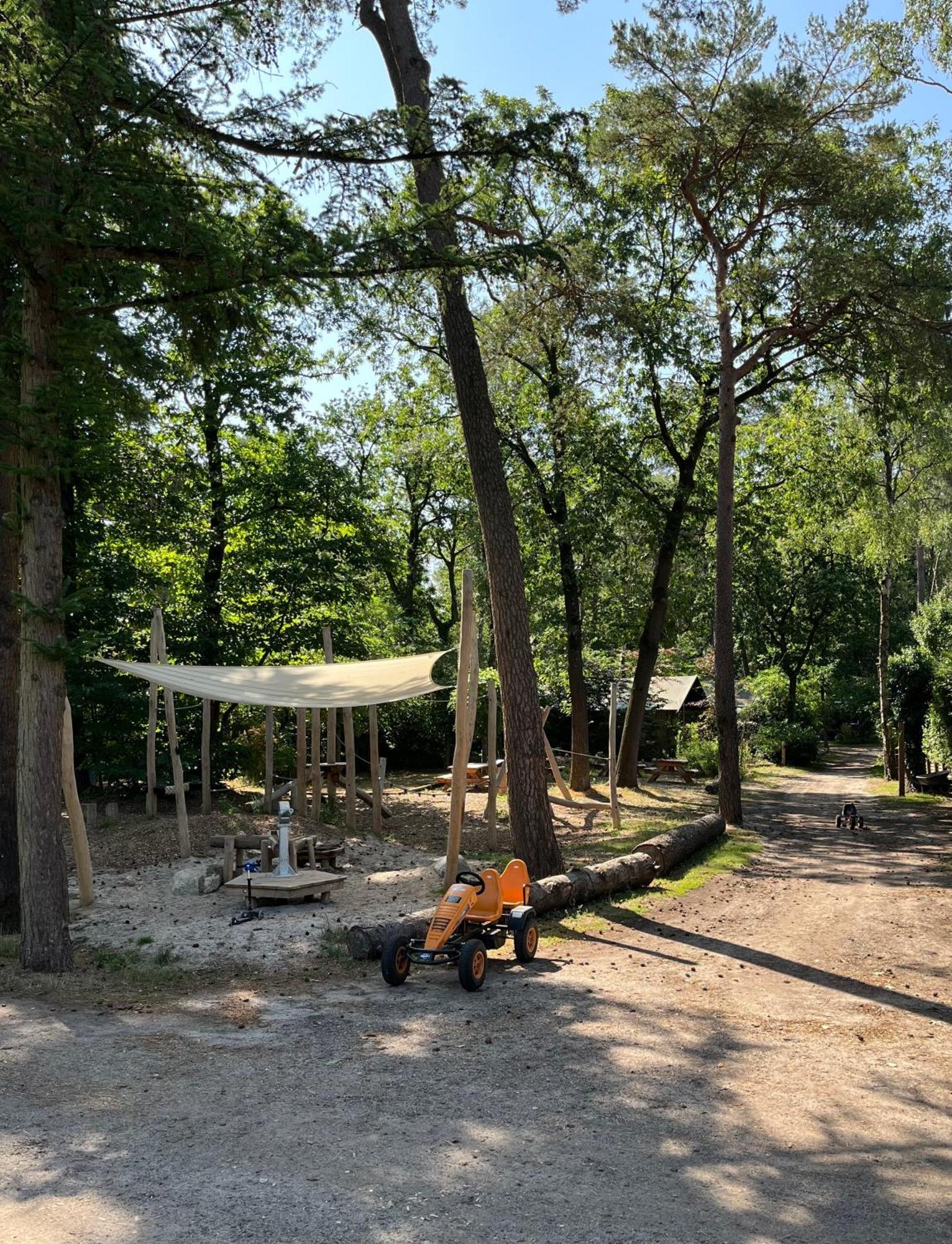 Luxe Tiny House Stec Midden Op De Veluwe In Nunspeet Villa ภายนอก รูปภาพ